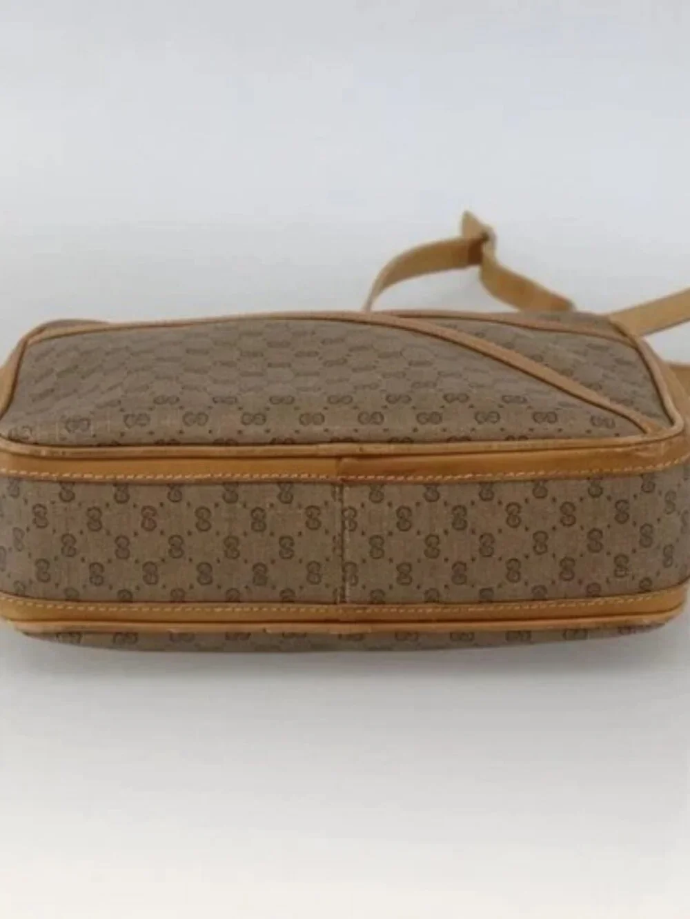 GUCCI Micro GG Supreme Shoulder Bag PVC Beige Gold 001 261 1096 Auth BA11772
